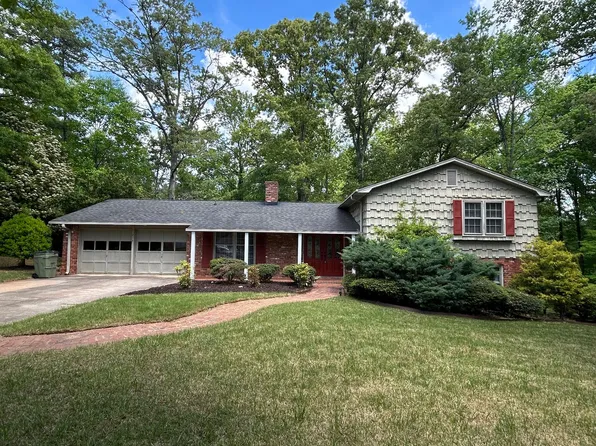 215 York Dr, Gaffney, SC 29340