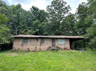 356 Cherokee Ln, Chatsworth, GA 30705