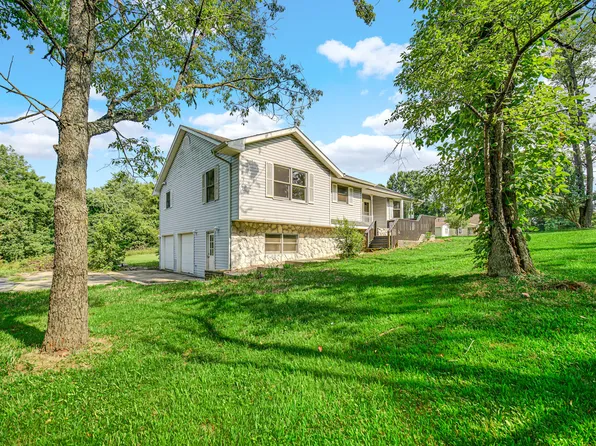 105 N 687 W, Valparaiso, IN 46385