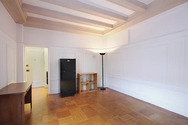 Rented by Corcoran | media 14