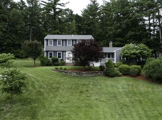 37 Sharon Rd, Windham, NH 03087