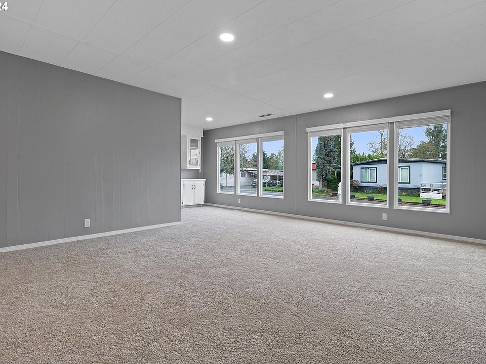 570 N 10th Ave Cornelius OR Zillow