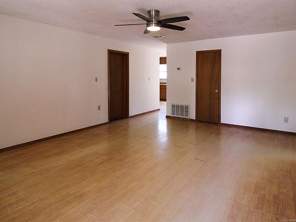 4th image of 14461 S Oklahoma Blvd E