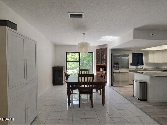 5th image of 47 & 49 Sandpiper Cir