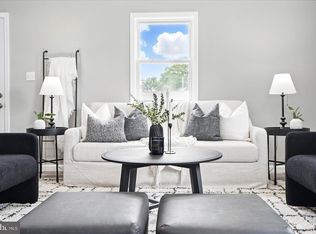 504 Manor Rd, Glen Burnie, MD 21061