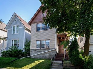 305 E Clarence St, Milwaukee, WI 53207