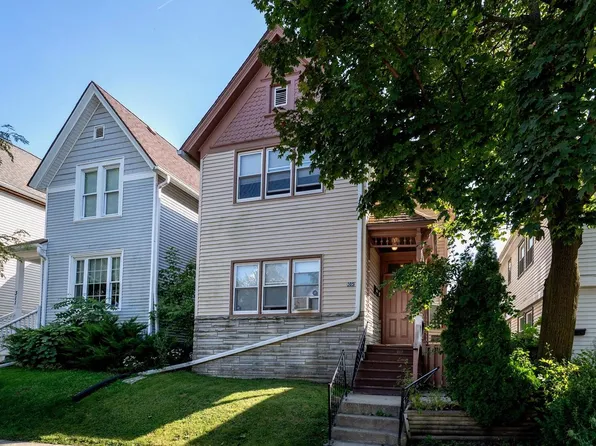 305 E Clarence St, Milwaukee, WI 53207