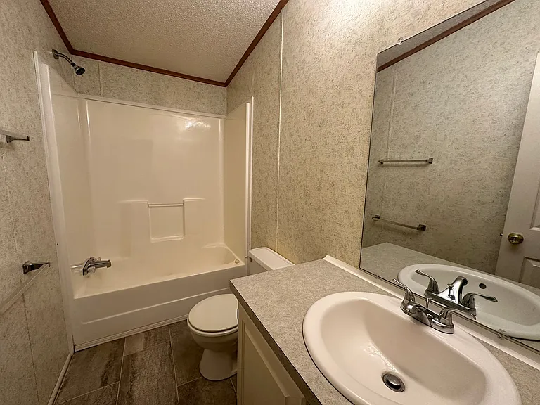 1114 Northside Rd #8 — Photo 10