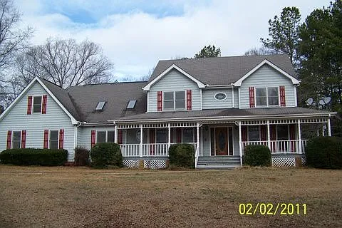 1318 Oak Hill Rd photo 1