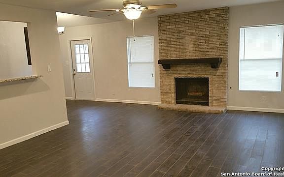 3rd image of 6115 Pecan Trail St