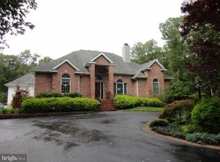 109 Huntington Dr, Hammonton, NJ 08037