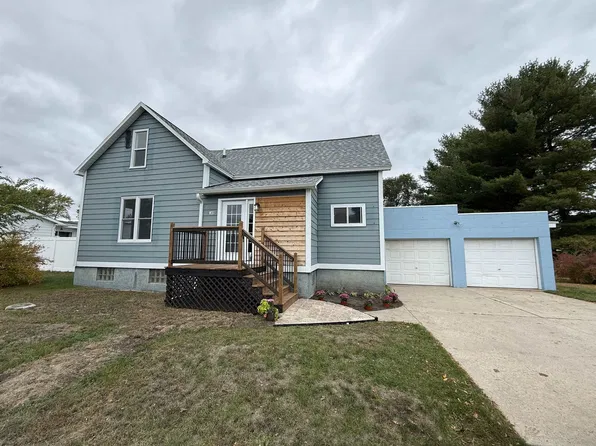1160 Cleveland Ave, Marinette, WI 54143