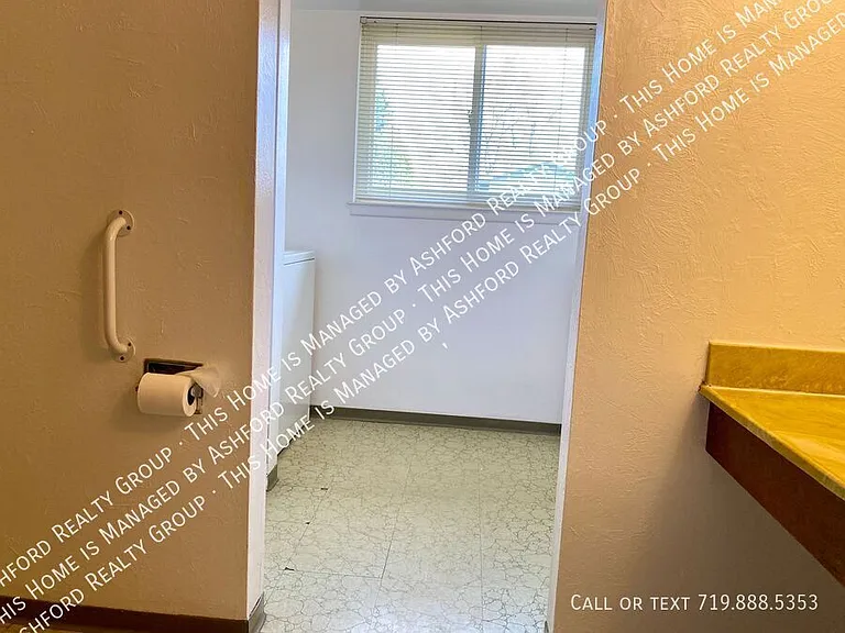4262 N Hammock Dr — Photo 15