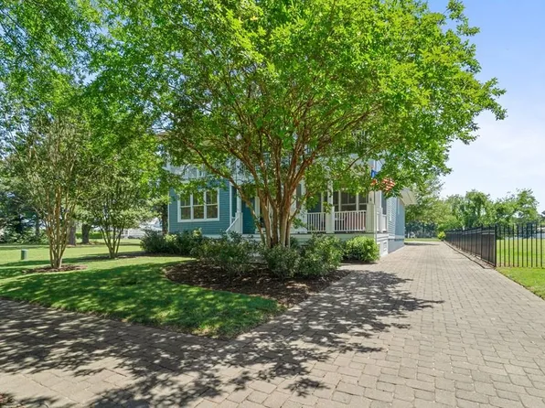 500 Fig St, Cape Charles, VA 23310