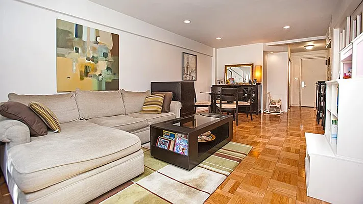 Sold by Fenwick Keats Real Estate | media 2