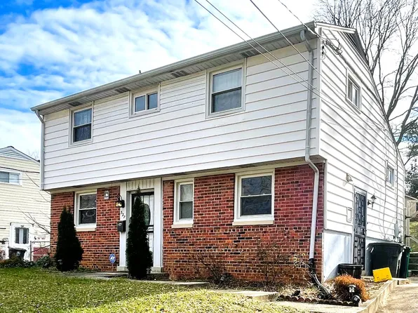 327 Winslow Rd, Oxon Hill, MD 20745