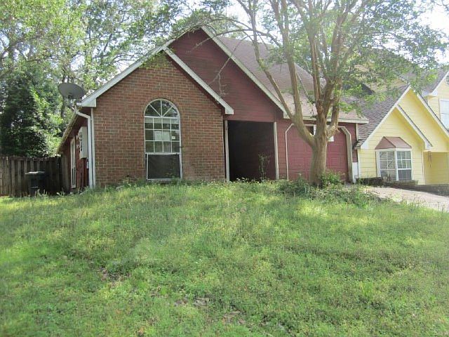 1st image of 1000 D'olive Springs Dr