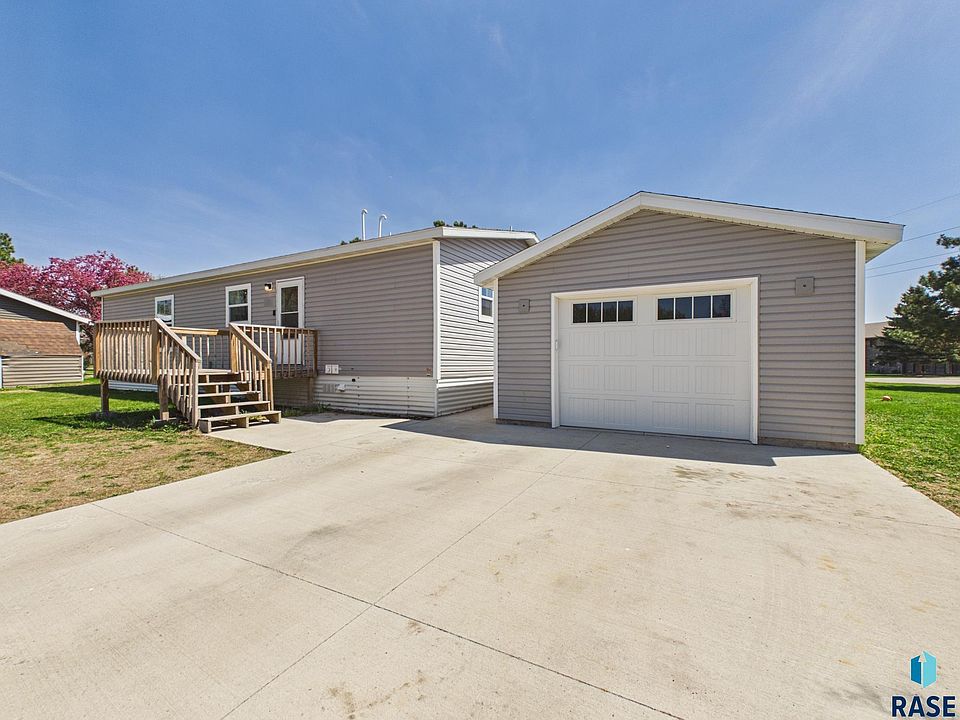 1st image of 1010 S Liberty Pl