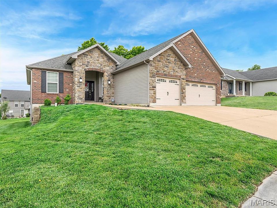 1st image of 2236 Silver Lake Estates Dr