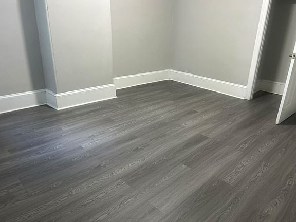2nd image of 4159 Ridge Ave #2