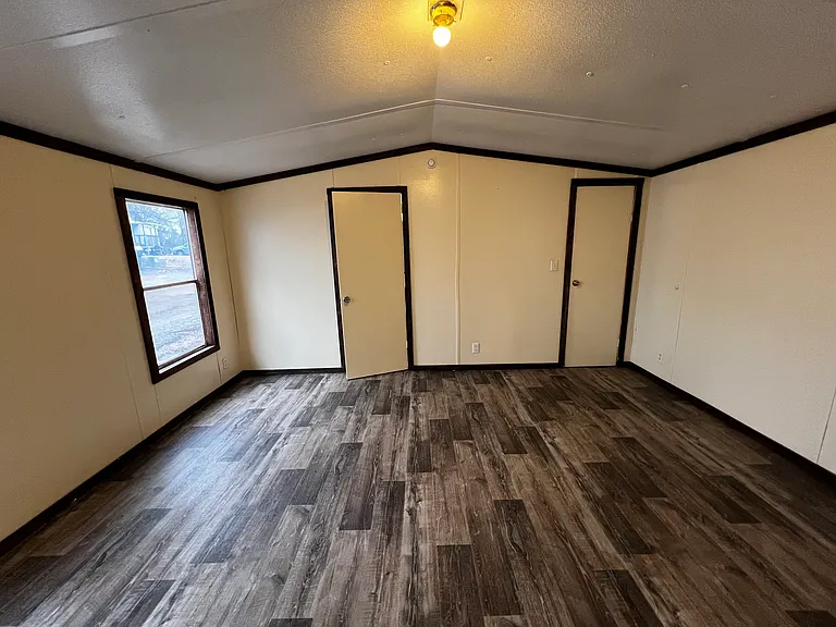 304 Wood Gate Dr — Photo 7