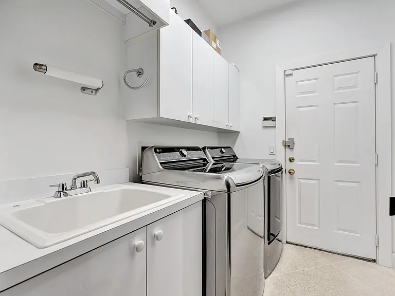 186 Golf Village Blvd — Photo 29
