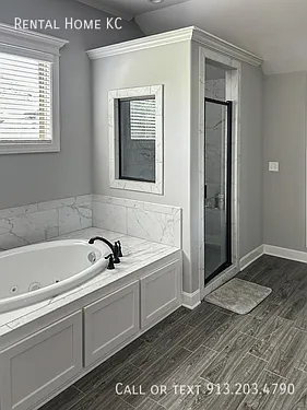 22904 W 47th Ter — Photo 6