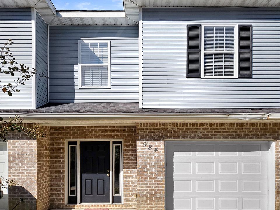 1st image of 984 Leigh Ann Ln
