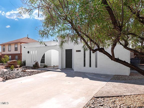 3rd image of 6805 Toluca Dr