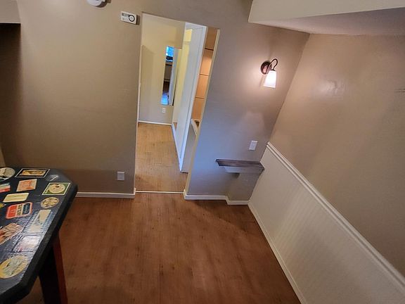 4th image of 314 W Alamar Ave #10