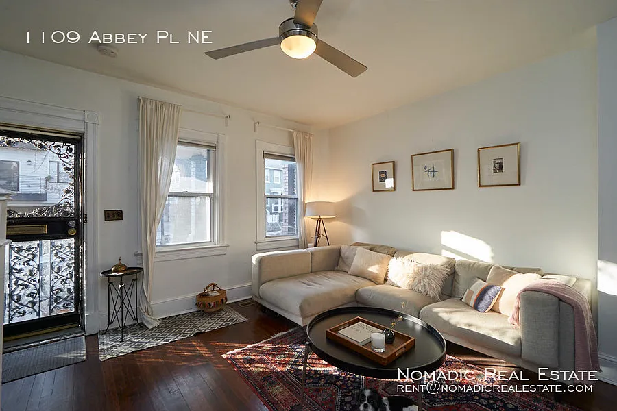 4 bed, 1568 sqft, $3,593 — Photo 3