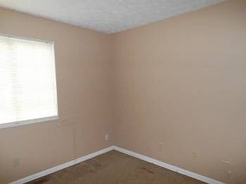 2nd image of 3539 N Bearwood Dr