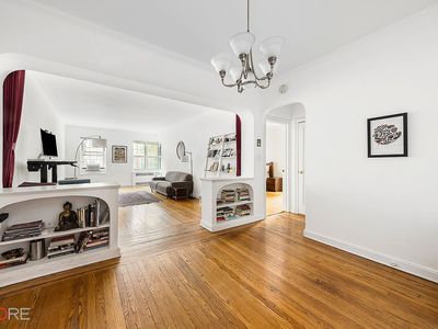 35-24 78th St APT B33, Jackson Heights, NY, 11372