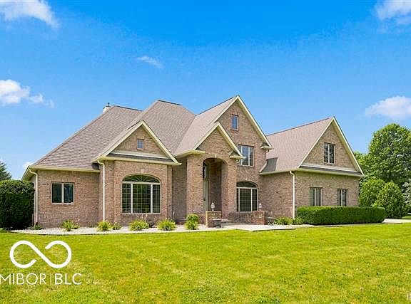 2nd image of 5601 W County Road 400 N