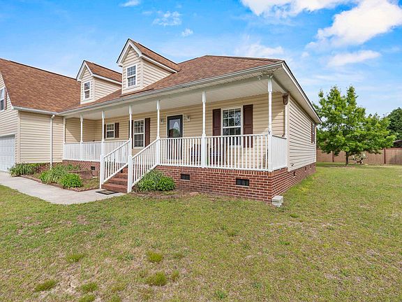 2nd image of 111 Cannon Trail Ct
