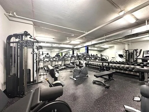 187 Culver Avenue image 6 of 12