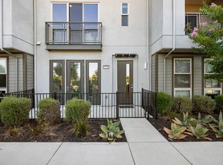 1711 Hazelnut Ln, Milpitas, CA 95035