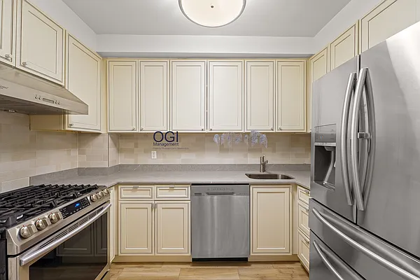 Rented by OGI Management | media 6