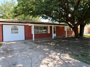 506 Fir St, Idalou, TX 79329