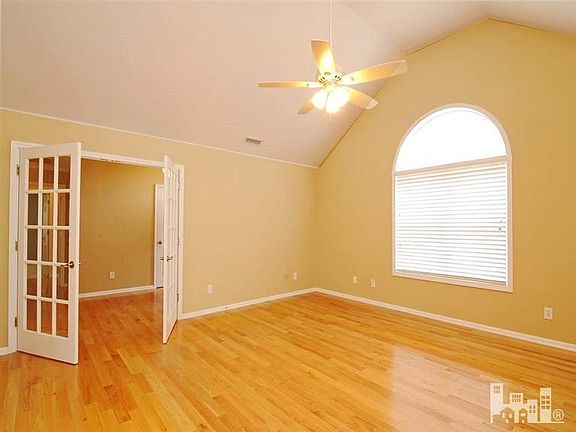 4th image of 4229 Aftonshire Dr