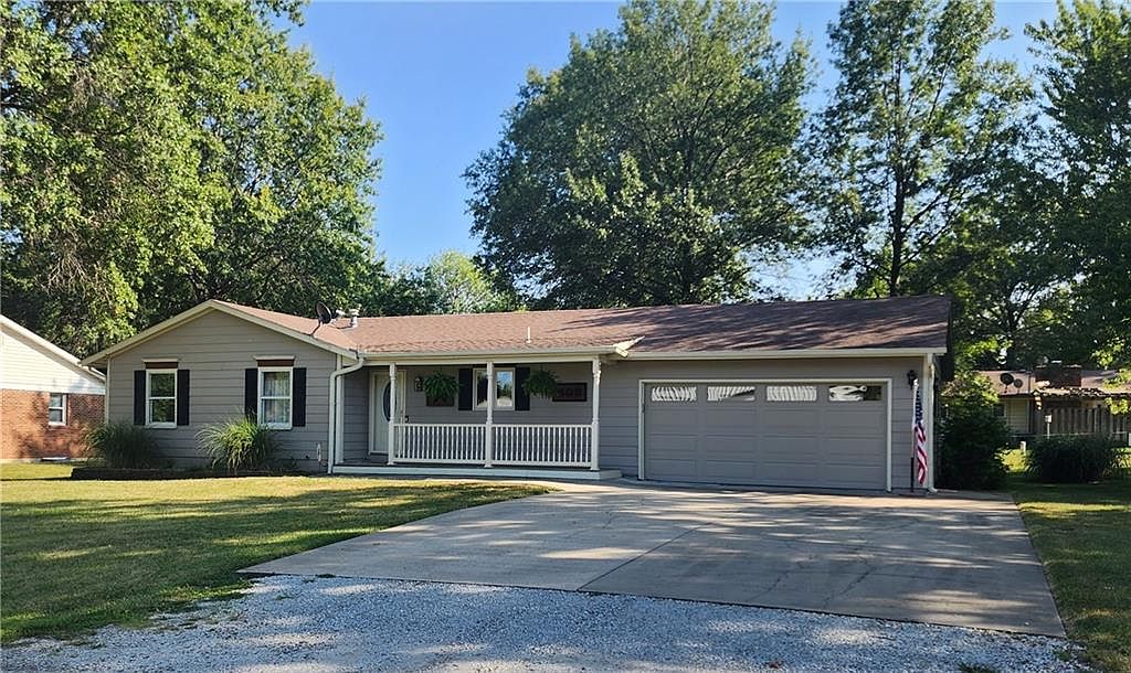 808 Ogden St, Gallatin, MO 64640 MLS 2453815 Zillow
