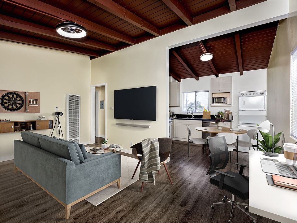 1st image of 3620 S Budlong Ave APT 2