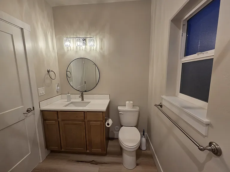 2430 Lotus Ave — Photo 8