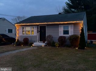 42 Grandview Ct, Penns Grove, NJ 08069