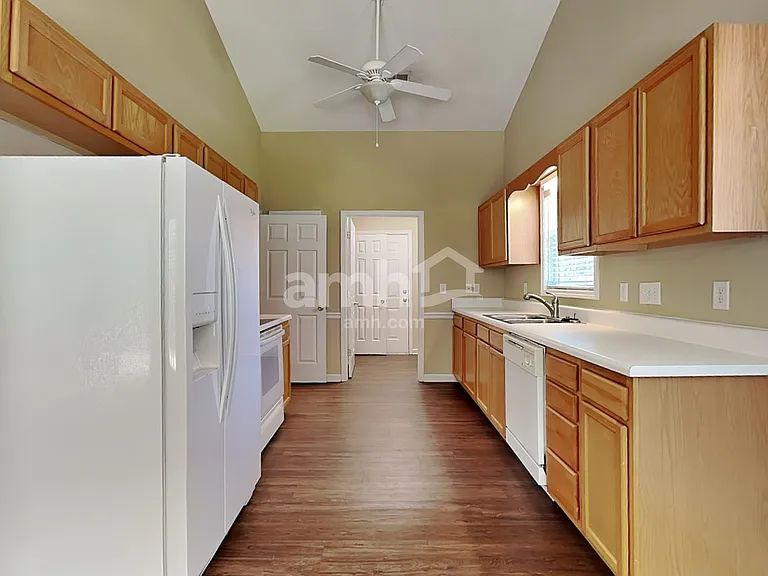 213 Fiddlers Knoll Ct — Photo 3