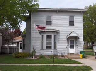 315 6th St, Jackson, MN 56143