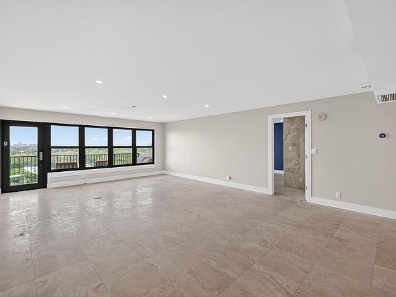 5th image of 3200 Port Royale Dr N APT 1205