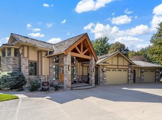 21765 Greenview Rd, Council Bluffs, IA 51503