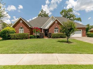 610 Bay Laurel Cir, Warner Robins, GA 31088
