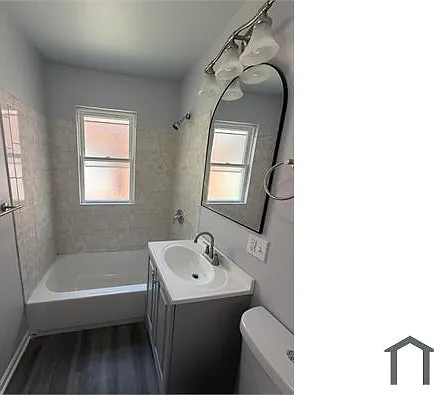 10043 S Oglesby Ave — Photo 6